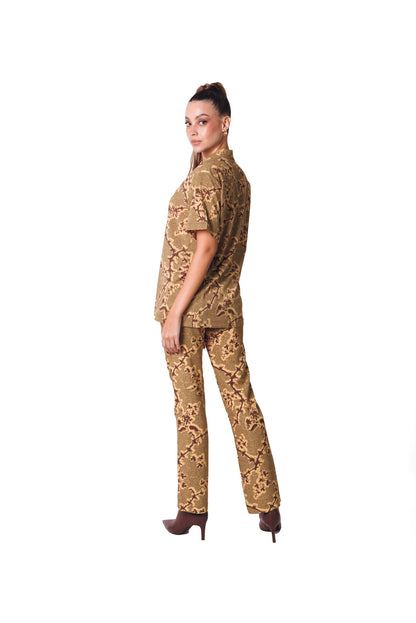 Camp Shirt in Dusty Vine