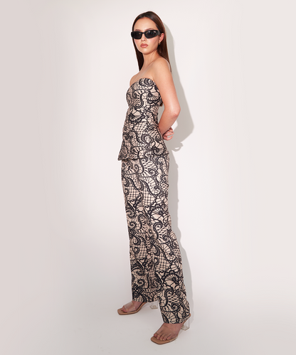 STRAPLESS  TOP  IN  FAUX  LACE