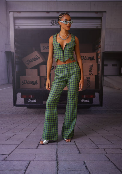 Countour Grid Top