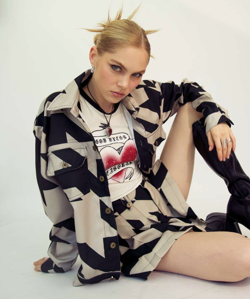 Classic Jacket in Houndstooth
