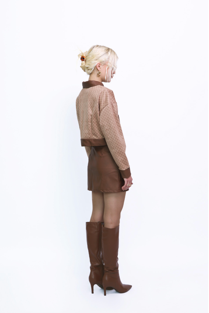 Mini Skirt in Brown Leather