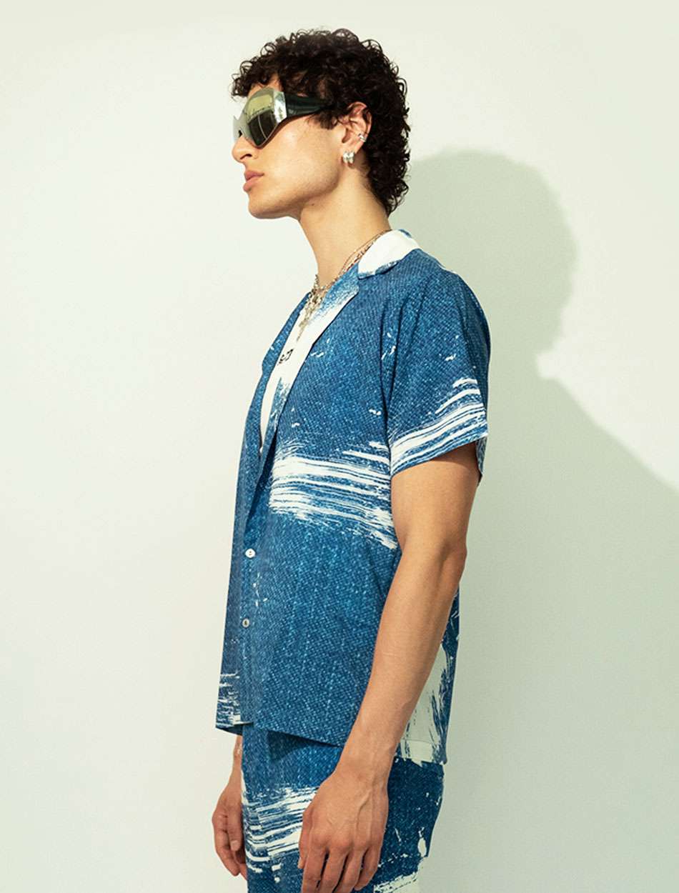 CAMP  SHIRT  IN  BRUSHSTROKE