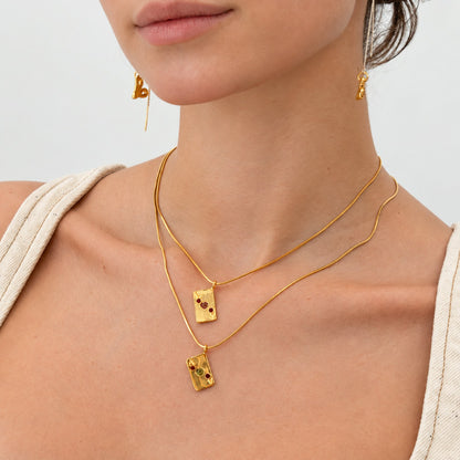 Necklace Velvet Card