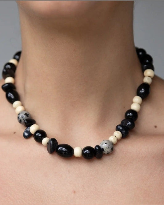 Ebon Collar