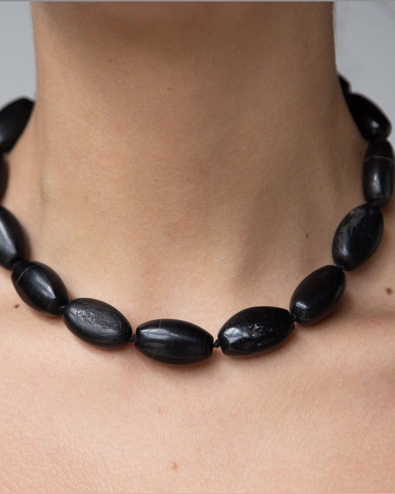 Noir Collar