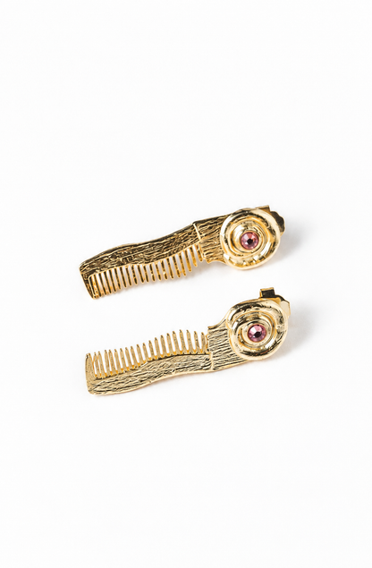 Snail Comb Stud